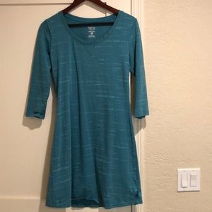 Mountain Hardwear Dress
